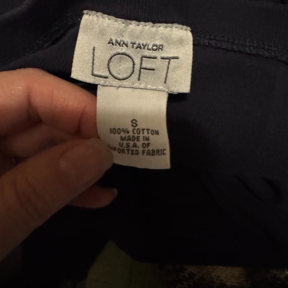 LOFT Navy Blue Sleeveless Tank Top - Size Small - Picture 3 of 4